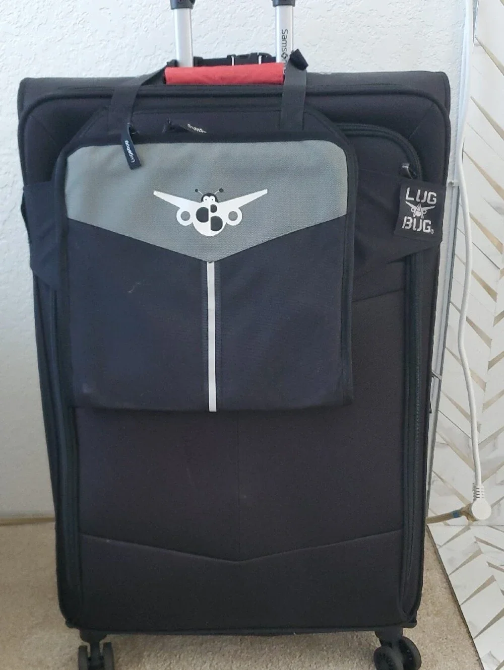 Lugabug - Ride Along Suitcase Seat For Traveling With Kids